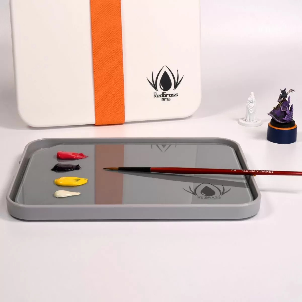 Redgrass Glass Palette: Painter Lite