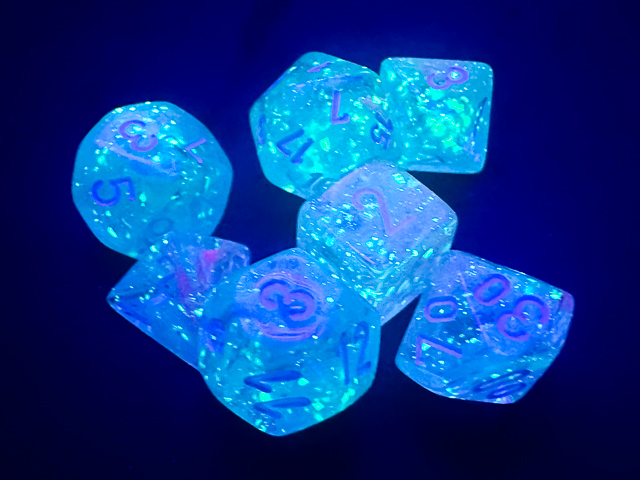 Mini-Polyhedral Dice Set: Nebula Wisteria/White (7)