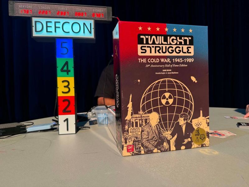 Twilight Struggle: 20th Anniversary Hall of Fame Edition