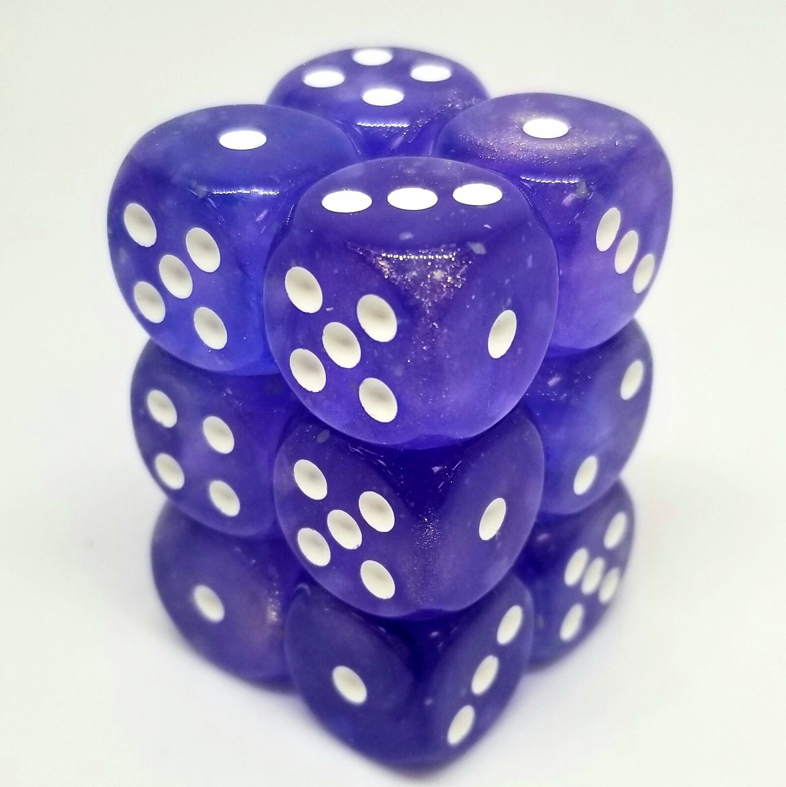 Borealis Purple/White Luminary 16mm d6 Dice Block (12)
