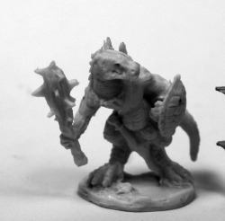 Dark Heaven: Bones - Lizardman with Club & Shield