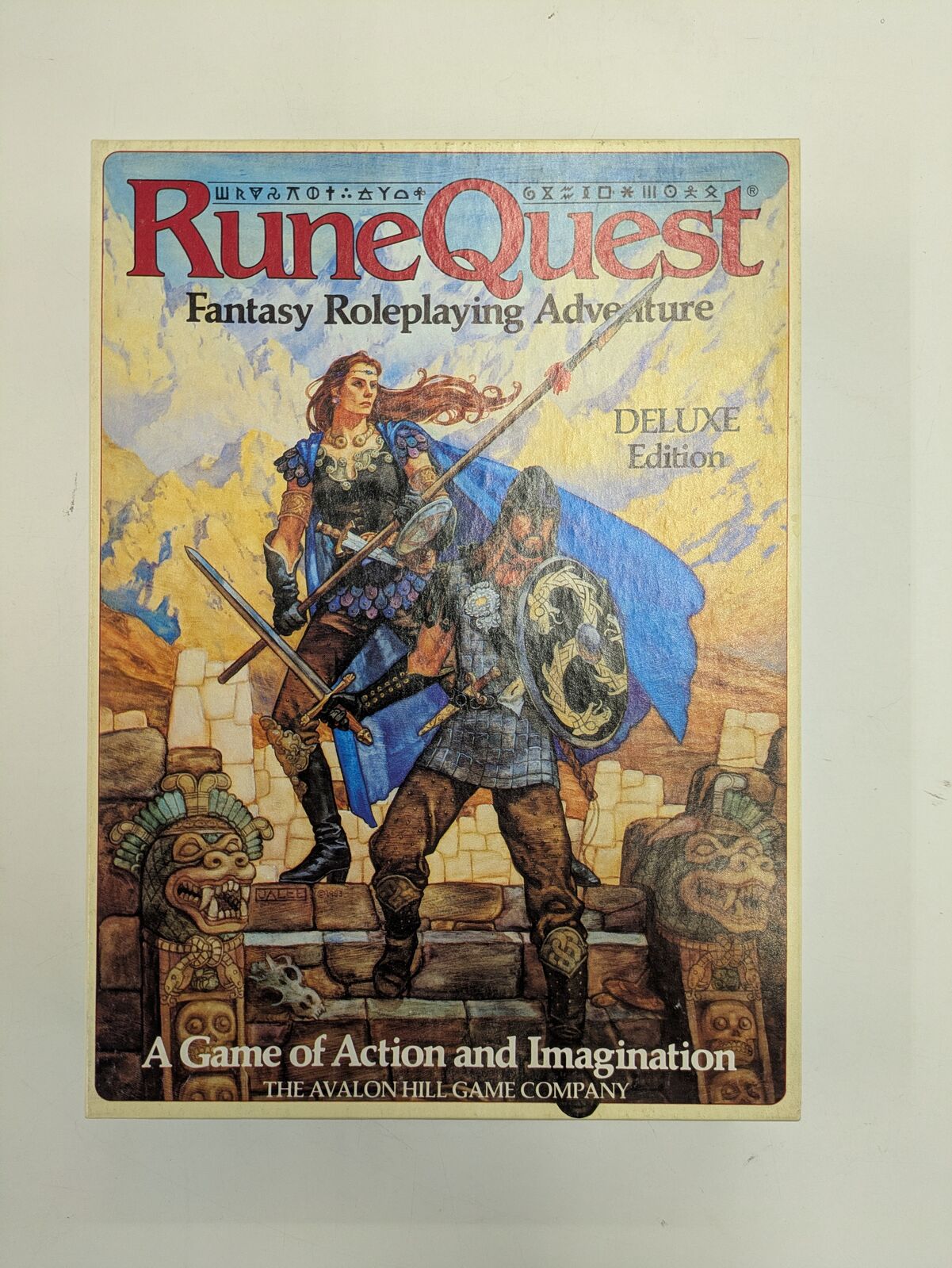 Runequest 3rd Edition: Deluxe Set (Second Hand)